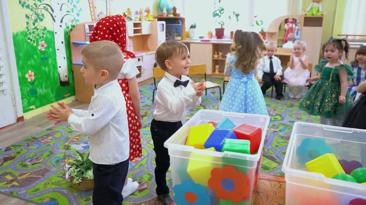 125, 01 03-1 Утренник к 8 марта. смотреть онлайн