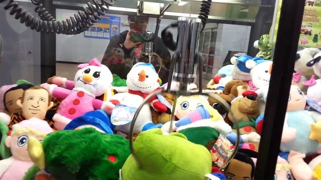 Claw Win - DEADZONING IT UP - Skill Crane Sugar Loaf Game JANUARY 2015 Freeze смотреть онлайн