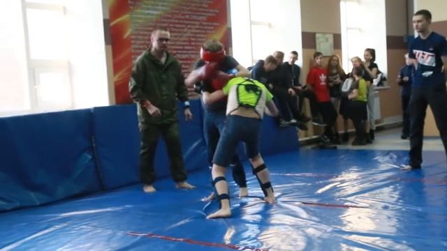 Армейский рукопашный бой в МЦ 