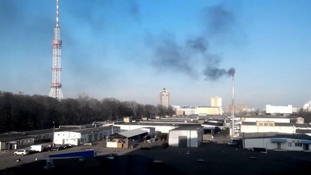 Как заботятся об экологии в Киеве. Смог от котельной на Дорогожичах.. смотреть онлайн