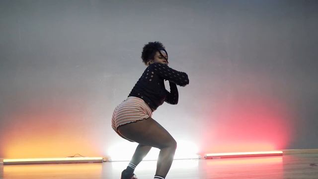 Gorilla Riddim - Afro Twerk Choreo смотреть онлайн