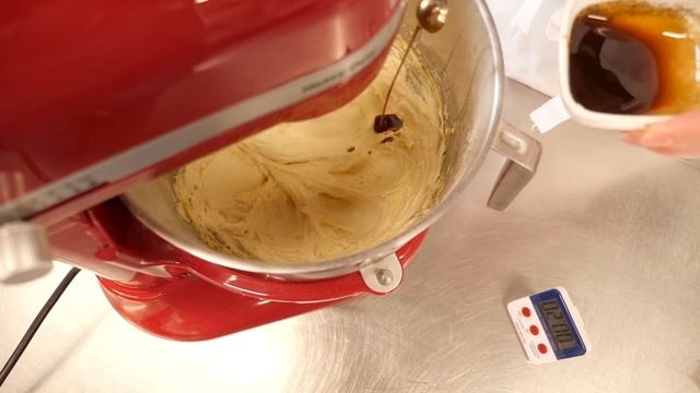 WHAT'S WRONG WITH MY CUPCAKES? How To Get Perfect Cupcakes Every Time | Cupcake Jemma