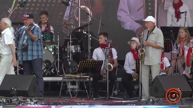 Джаз на Днепре 2018 - Blues Shufle - Howard Rowe - Wah,Wah - 12/8 - Оркестр "Little Band" смотреть онлайн