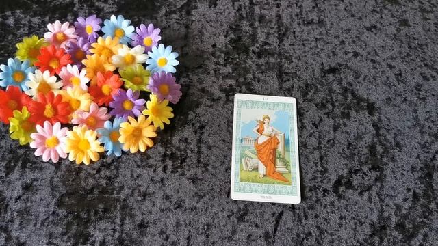 Гадание на Будущее.Карта Дня 2.07.Все знаки зодиаков. Тайм-код в коммент.Гадание онлайн.Карта Таро. смотреть онлайн