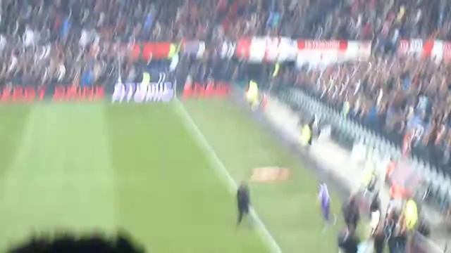 feyenoord 676.AVI смотреть онлайн