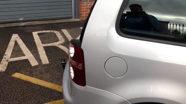 Used Vw Touran 1.9 TDI For Sale at Singlewell Car Sales Gravesend Kent смотреть онлайн