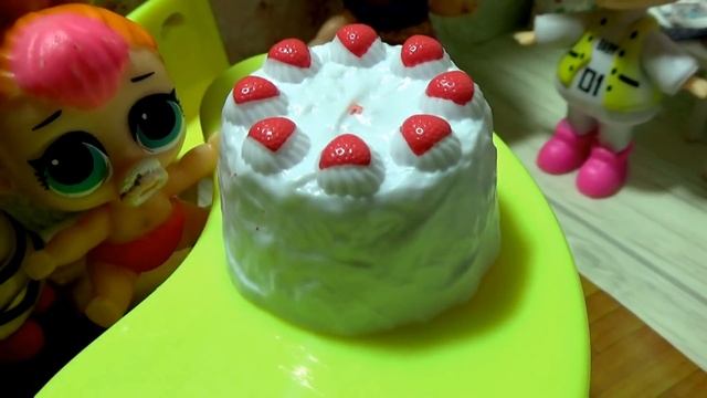 Большой сюрприз для куклы ЛОЛ. День Рождения. #ЛОЛ куклы #мультики смешное видео