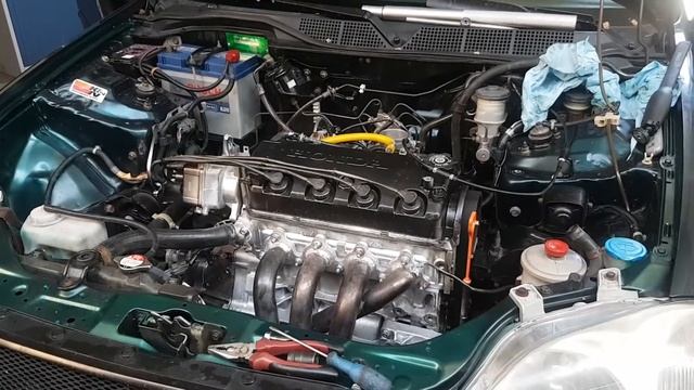Honda D16 first start after rebuild смотреть онлайн