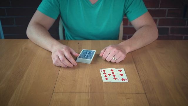 Beginner Card Trick: The 6-9 Toss - 2 Minutes смотреть онлайн