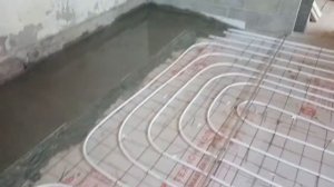 Заливаю теплый пол на кухне!!!