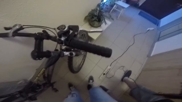 Как поменять грипсы на велосипеде