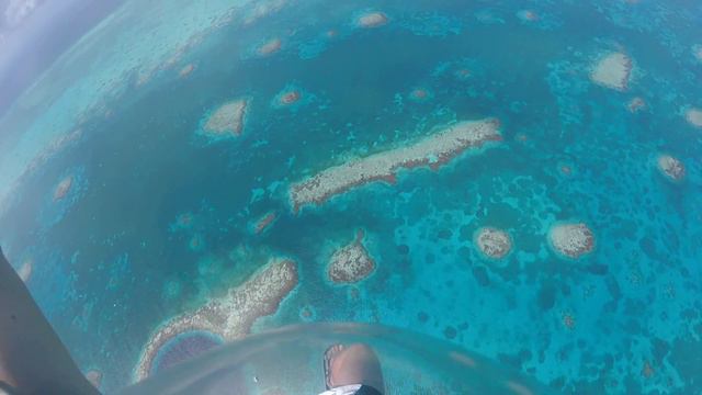 Skydiving into the Blue Hole Belize смотреть онлайн