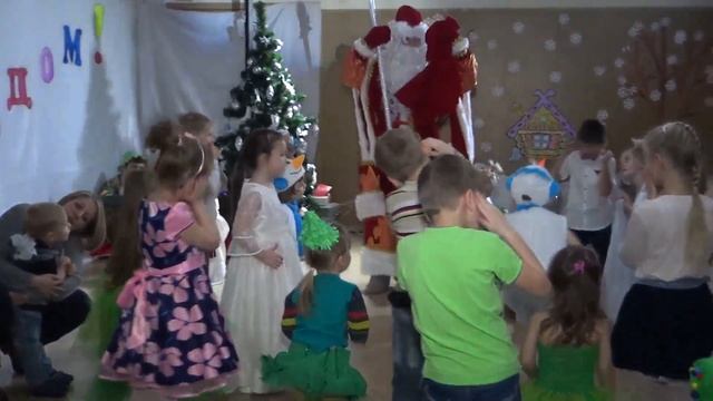 Давайте мы попрыгаем и ножками подрыгаем Детские песни Детский сад Children's song 子どもの歌 смотреть онлайн
