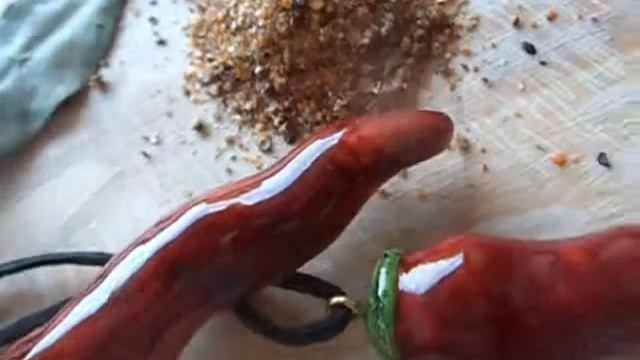 Перец. Деревянные кулоны. смотреть онлайн