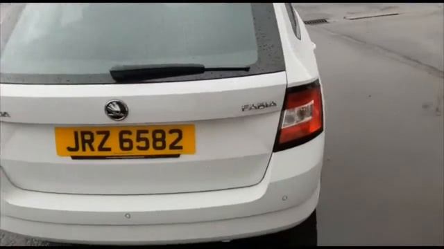 Skoda Fabia Estate SEL 1.4 TDI смотреть онлайн