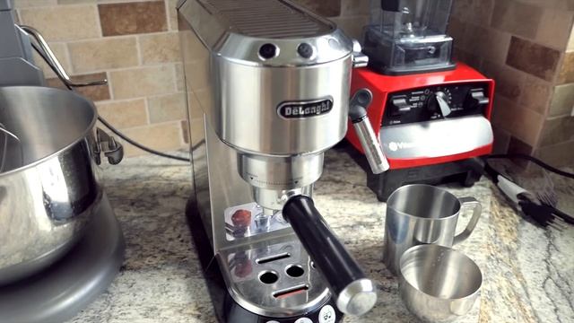 Delonghi DEDICA - Espresso Machine смотреть онлайн