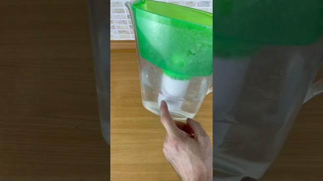 Как почистить фильтр для воды | Лайфхаки от Нечетова | nechetoff | ПОДПИШИСЬ ⬇️? #Shorts смотреть онлайн