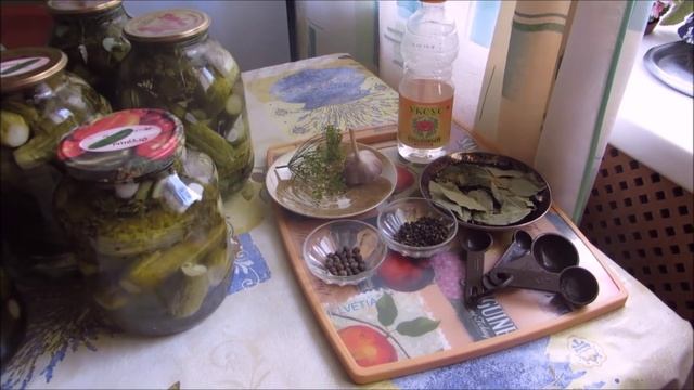Огурцы консервированные, хрустящие смотреть онлайн