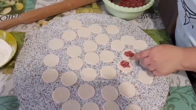 #кухня#готовлюпельмени ПЕЛЬМЕНИ,КОТОРЫЕ все хочется и хочется кушать/По домашнему/ смотреть онлайн