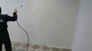 HYVST SPT 440 нанесение обойного клея на стену окрасочным аппаратом