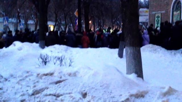ФМС МО,Химки. Очередь на загран паспорт 8:55 часов утра. смотреть онлайн
