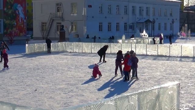 Поронайск Новогодняя площадь 4 января 2020 год смотреть онлайн