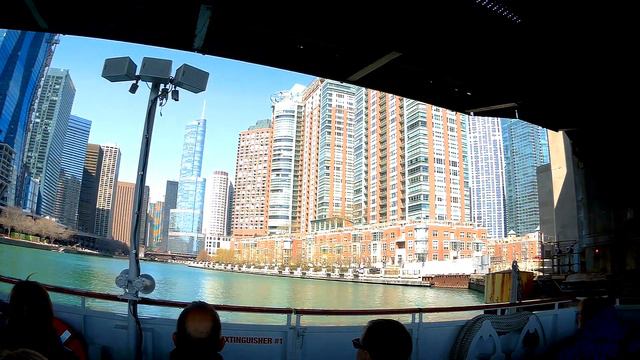 Chicago, USA in 4K ULTRA HD Video by Drone and Action Camera | Beautiful places with relaxing music смотреть онлайн