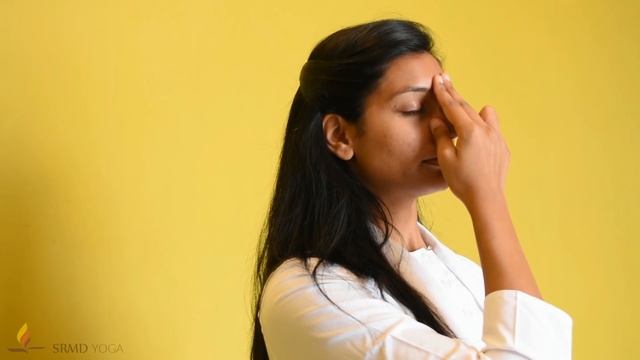 Nadi Shodhana Pranayama: Alternate Nostril Breathing | SRMD Yoga