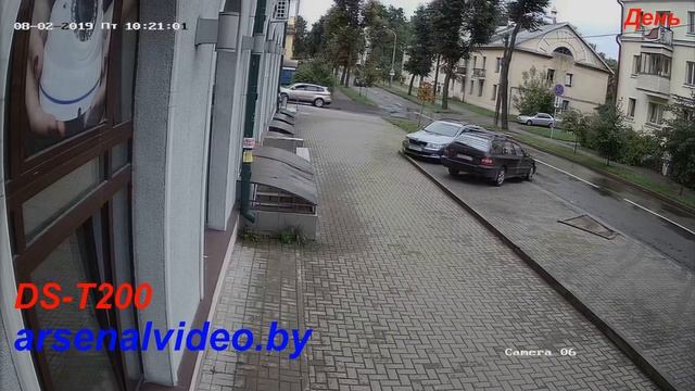 Обзор. Видеокамера HD 2Mp HiWatch DS-T200.