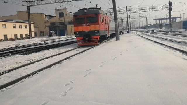 ЭД2Т-0052 сообщением Екатеринбург-Пасс. - Нижний Тагил смотреть онлайн