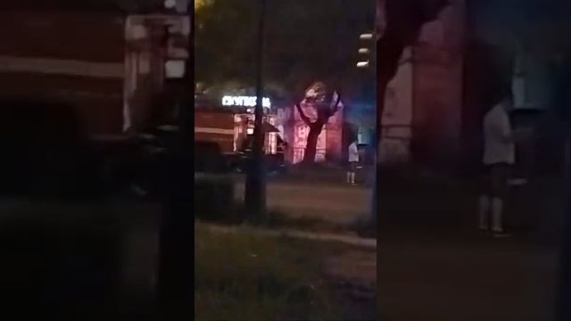 Пожар. Хабаровск ул. Воронежская . ост. "Пассажирское депо" Утро 27июня 2022 г. смотреть онлайн