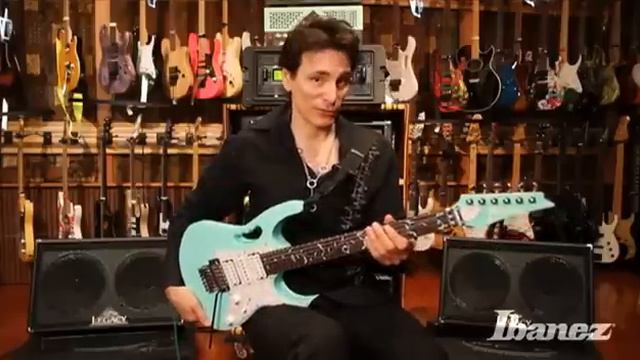 Steve Vai Discusses Ibanez JEM70VSFG - MusiciansEmpire.com смотреть онлайн