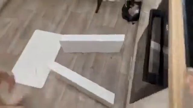 Видео сборки обеденного стола Денвер смотреть онлайн