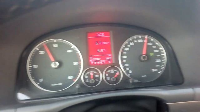VW Touran 1,9 tdi spalanie przy 120-140km/h automat DSG смотреть онлайн