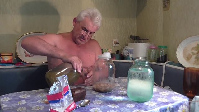 Как сделать квас самому. Домашний квас 2 смотреть онлайн