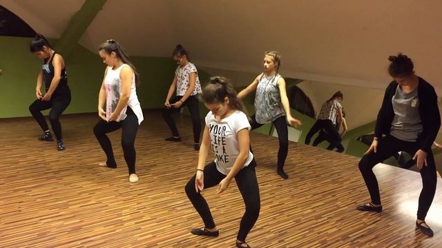 Contemporary dance warm up | Taniec współczesny - swingi | Современный танец Свинги смотреть онлайн