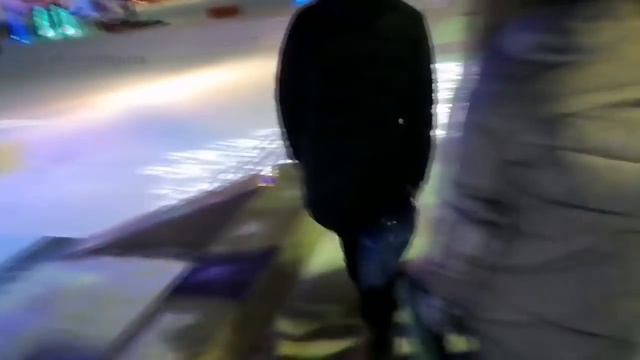 МОДЕСТАЛ КАТАЮТСЯ НА ГОРКАХ НА НОВЫЙ ГОД смотреть онлайн