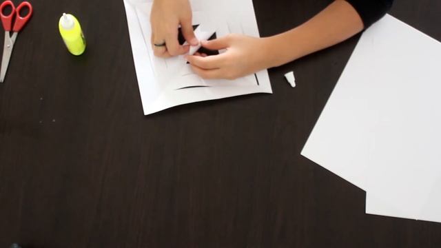 Как сделать гигантскую 3D-снежинку — DIY Новогодний смотреть онлайн