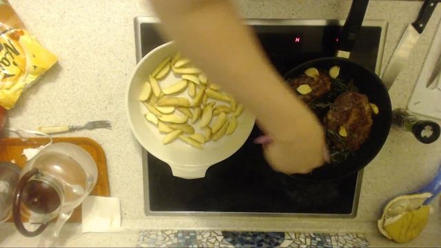 Жарим мясо с картошкой, или любимый ужин стримера. смотреть онлайн