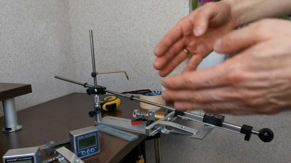 Обзор. Точилка KosiM с поворотным механизмом.