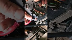 Снятие разъёма (фишки) блока ABS Ford Fusion.