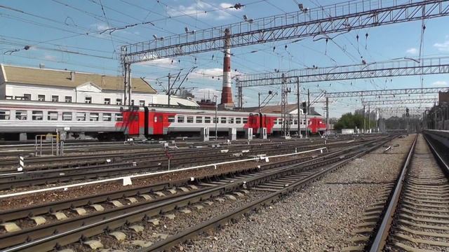 Электропоезд ЭД4М-0137 станция Москва-Пассажирская-Курская