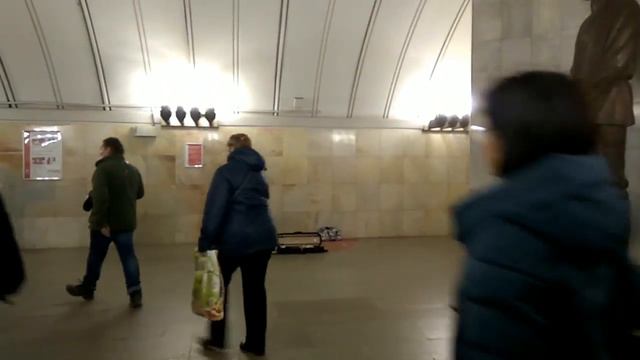 10.11.17 21ч13 мин. Скрипачка. Музыка а метро смотреть онлайн