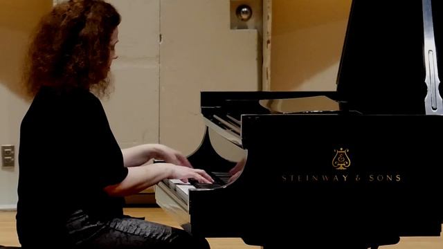 Gila Goldstein plays Shalom Hanoch אהבת נעורי שלום חנוך смотреть онлайн