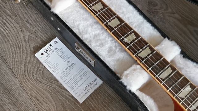 This weeks arrivals! 15 Guitars! Gibson Dave Grohl, Martin Custom Shop, Fender Clapton, EVH etc. смотреть онлайн