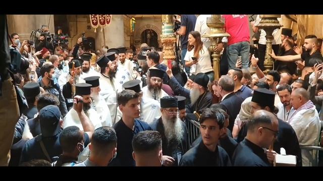 Пасха 2021. Благодатный огонь в Иерусалиме смотреть онлайн