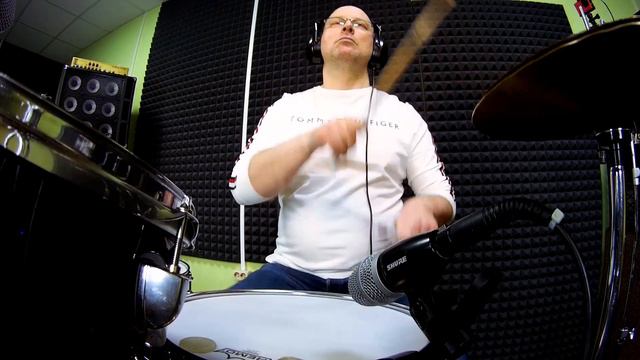Metallica "Enter Sandman" (Drum cover by Сергей Толмачев) смотреть онлайн