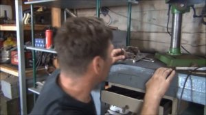 загнуло клапана . можно ли выправить?