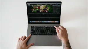 Apple Macbook Pro 15 и 13 дюймов (2017)