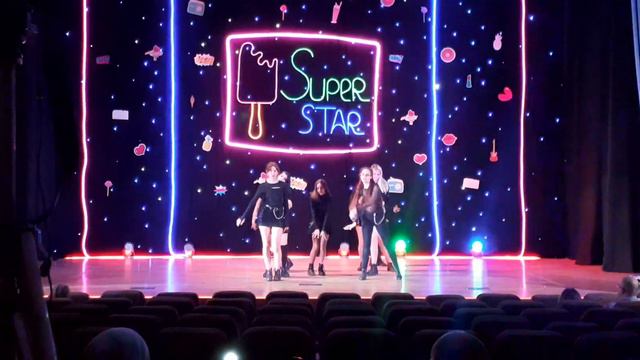 Fern Flower - Breakthrough смотреть онлайн